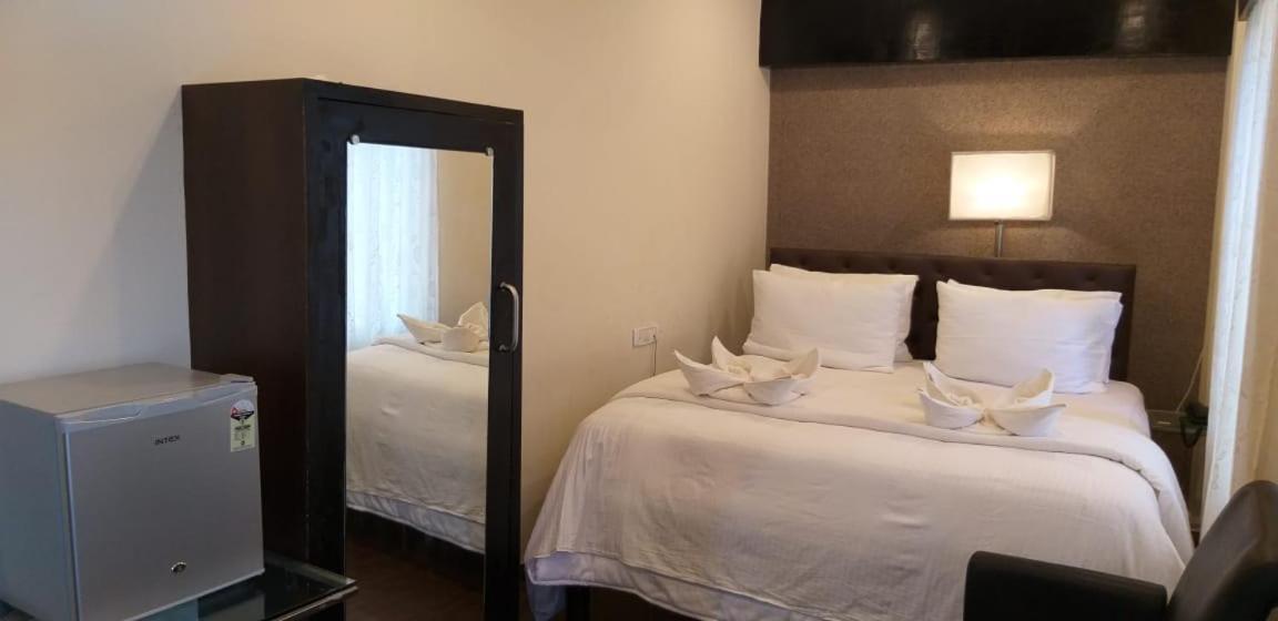 Creek Hotel - ปณชี ภายนอก รูปภาพ